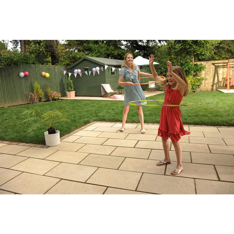 Bowland Baroque Paving Kit 5.76m2 Limestone (2400 x 2400mm)