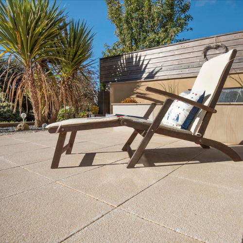 Chaucer Garden Paving - Buff